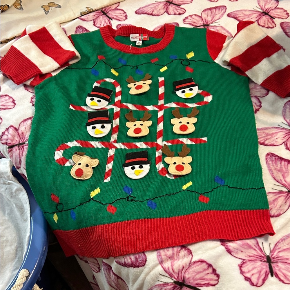 Green and Red Crew Neck Sweater with Festive Designs
